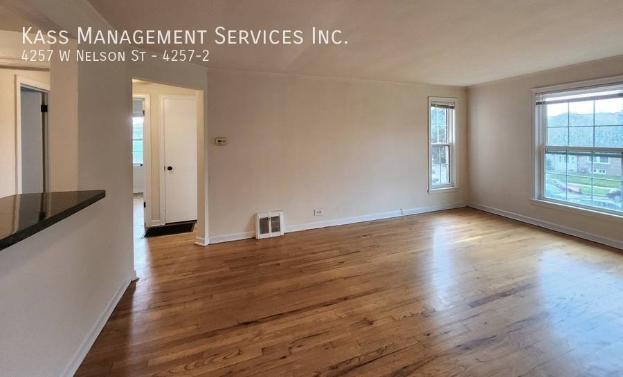 Apartment for rent at 4257 W Nelson St #2, Chicago, IL 60641