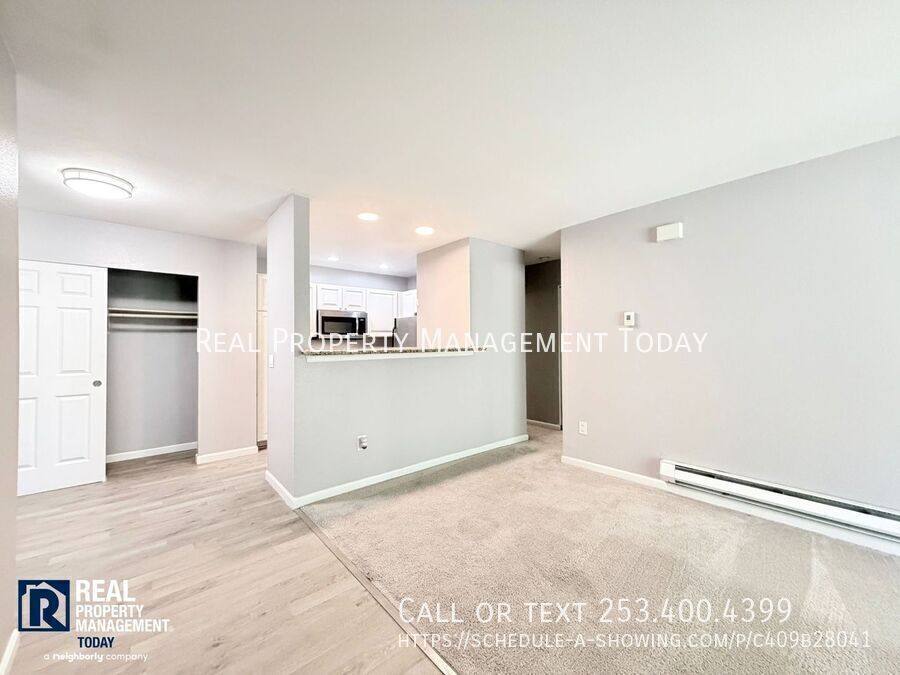 Condo for rent at 2609 S 272nd St #33, Kent, WA 98032
