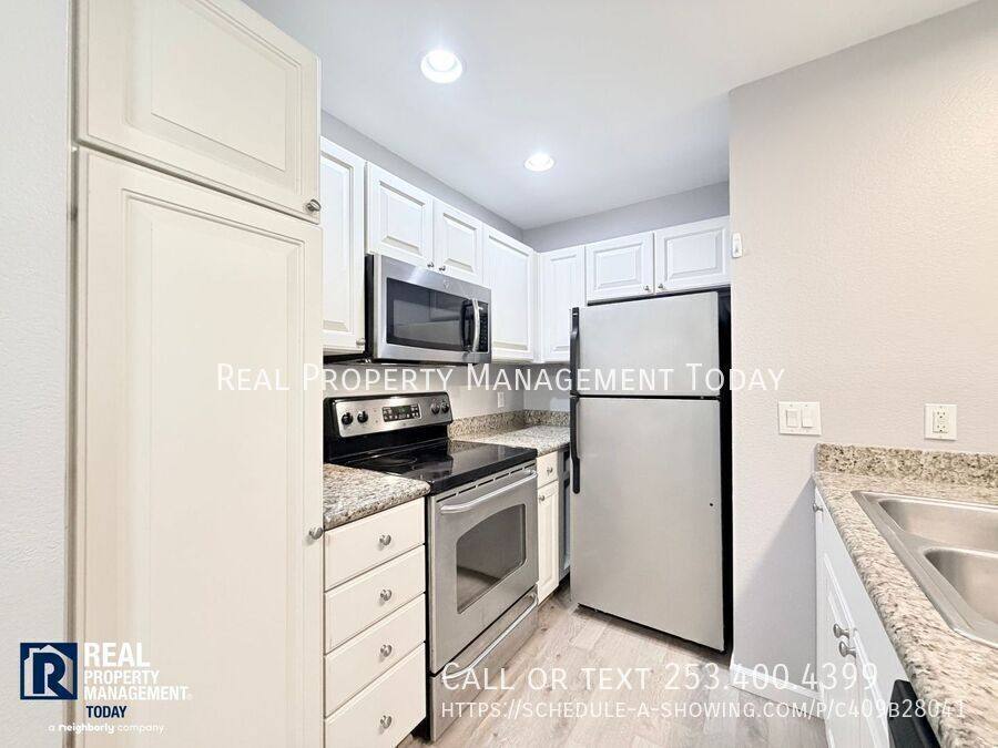 Condo for rent at 2609 S 272nd St #33, Kent, WA 98032