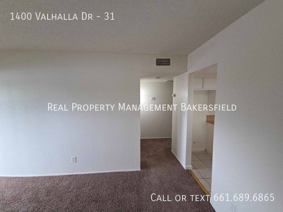 Apartment for rent at 1400 Valhalla Dr #31, Bakersfield, CA 93309