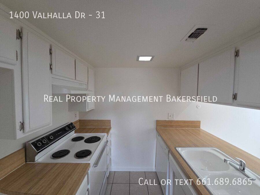 Apartment for rent at 1400 Valhalla Dr #31, Bakersfield, CA 93309