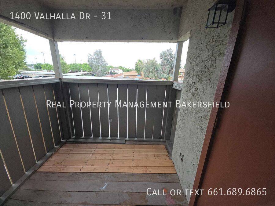 Apartment for rent at 1400 Valhalla Dr #31, Bakersfield, CA 93309