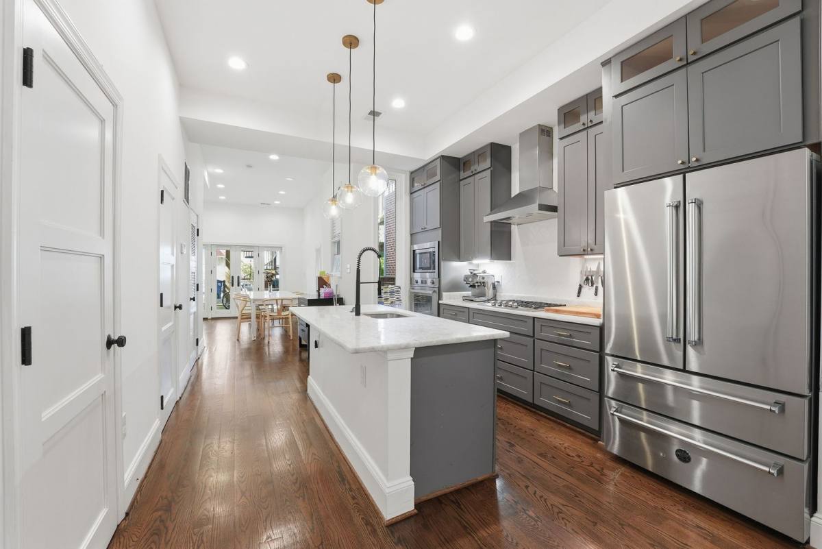 Apartment for rent at 1841 Monroe St NW, Washington, DC 20010
