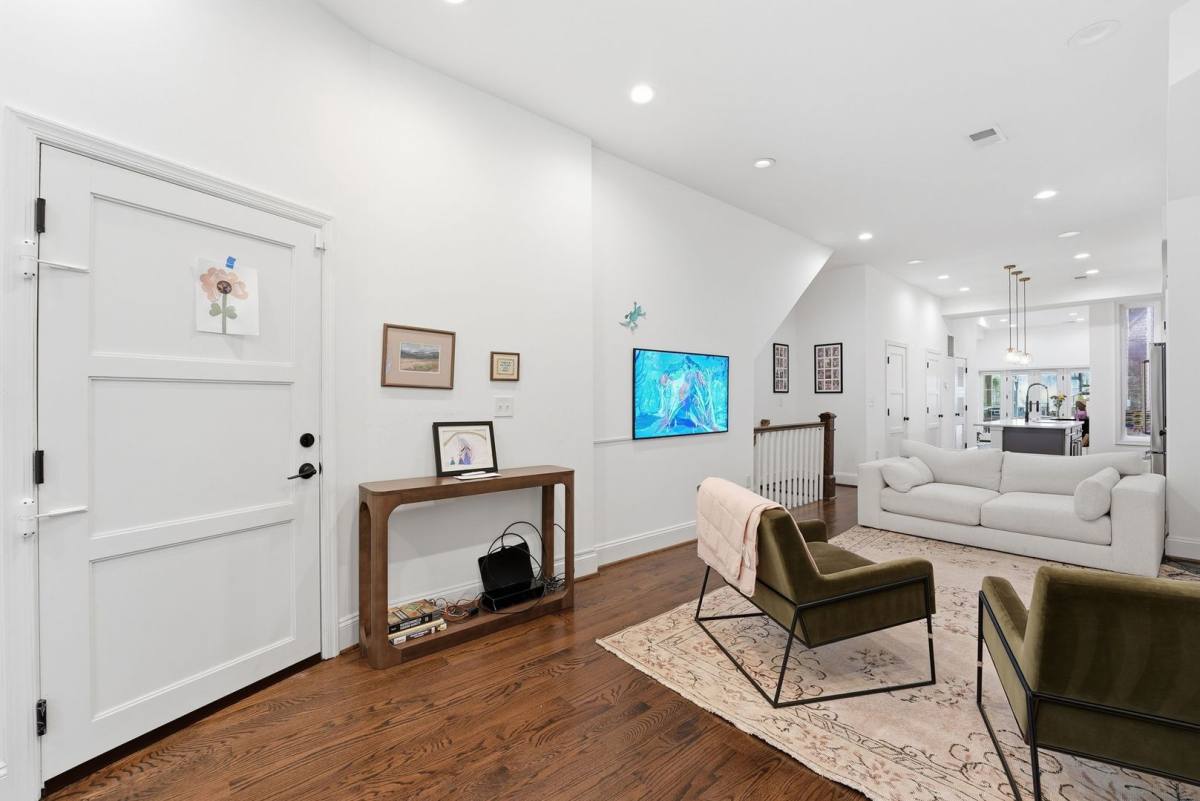 Apartment for rent at 1841 Monroe St NW, Washington, DC 20010