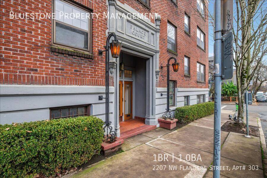 Apartment for rent at 2207 NW Flanders St #303, Portland, OR 97210