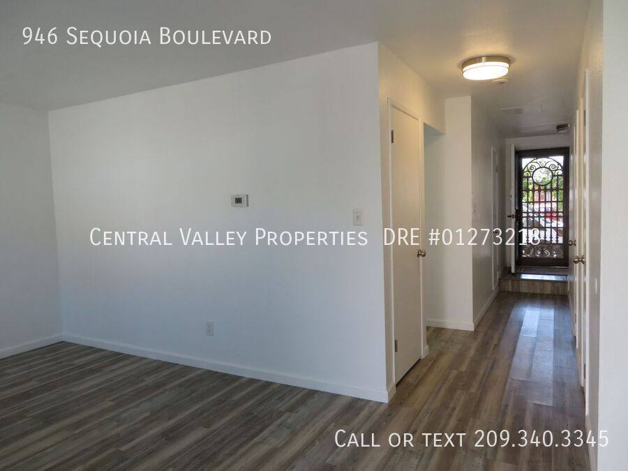 Townhouse for rent at 946 Sequoia Blvd, Tracy, CA 95376