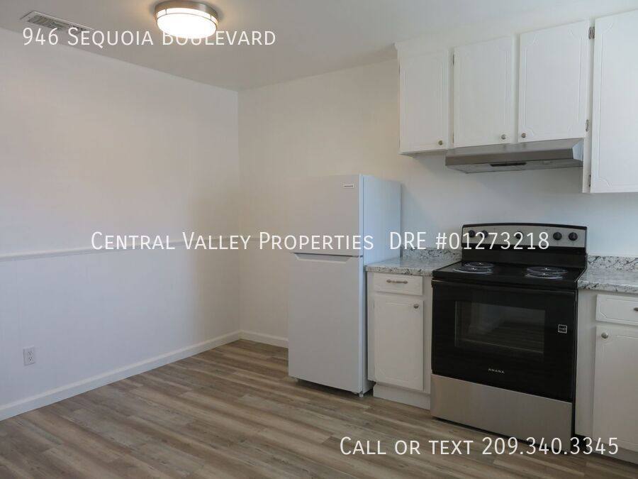Townhouse for rent at 946 Sequoia Blvd, Tracy, CA 95376