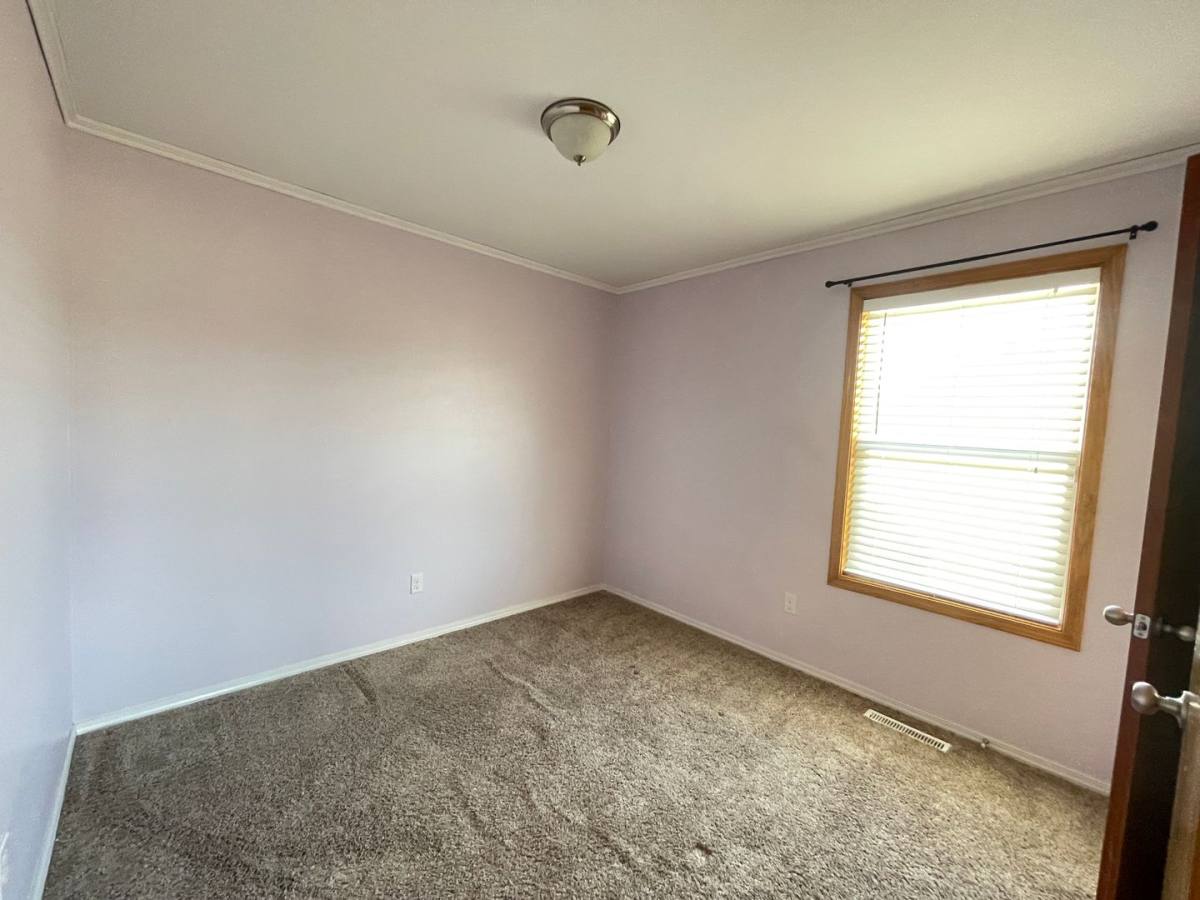 House for rent at 3253 S Palisades Dr, Springfield, MO 65807