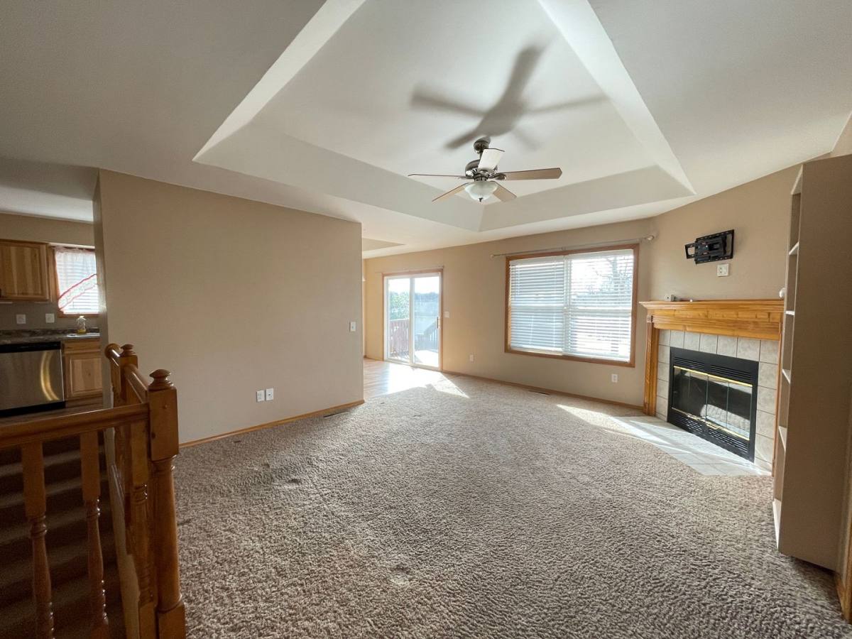 House for rent at 3253 S Palisades Dr, Springfield, MO 65807