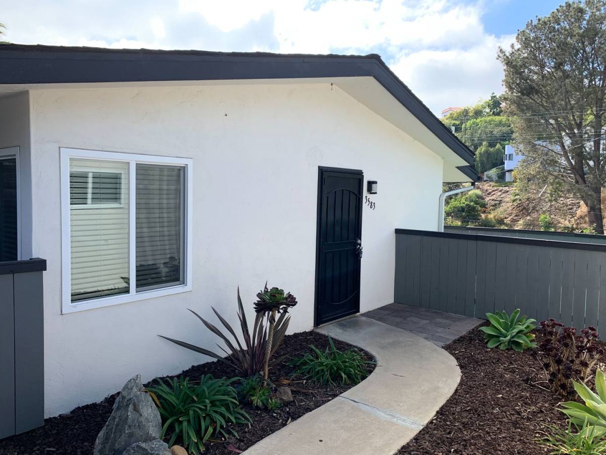 Apartment for rent at 3583-3591 Curlew St, San Diego, CA 92103