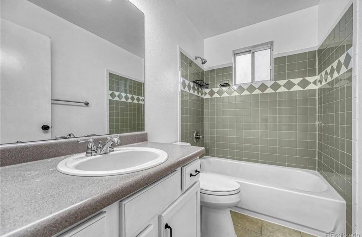 House for rent at 4240 S Ireland St, Aurora, CO 80013