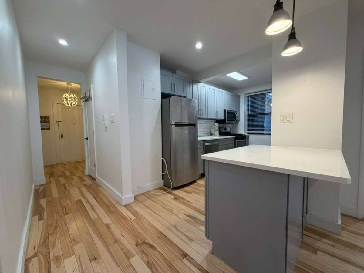 Condo for rent at 312 Main St, White Plains, NY 10601