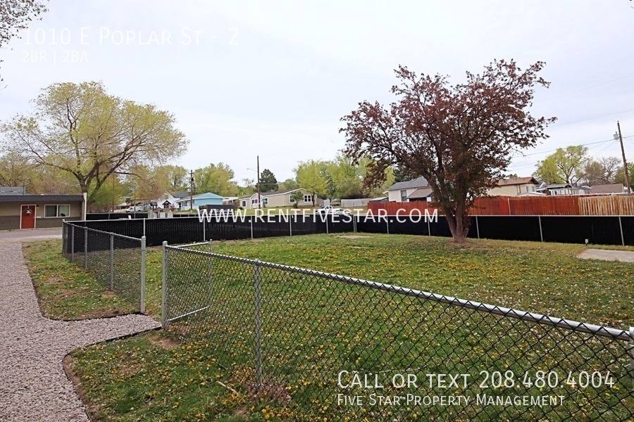 Apartment for rent at 1010 E Poplar St #2, Pocatello, ID 83201