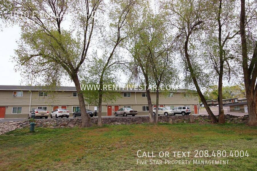 Apartment for rent at 1010 E Poplar St #2, Pocatello, ID 83201