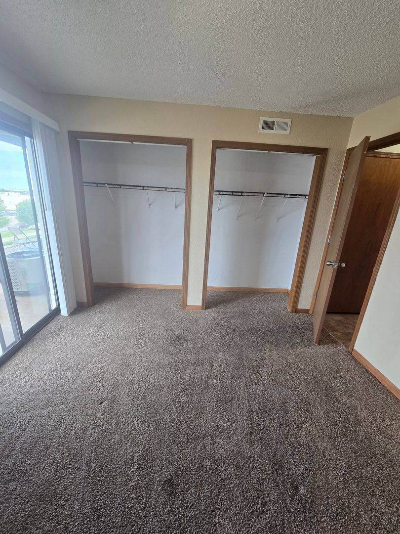 Apartment for rent at 856 Highway D, Osage Beach, MO 65065