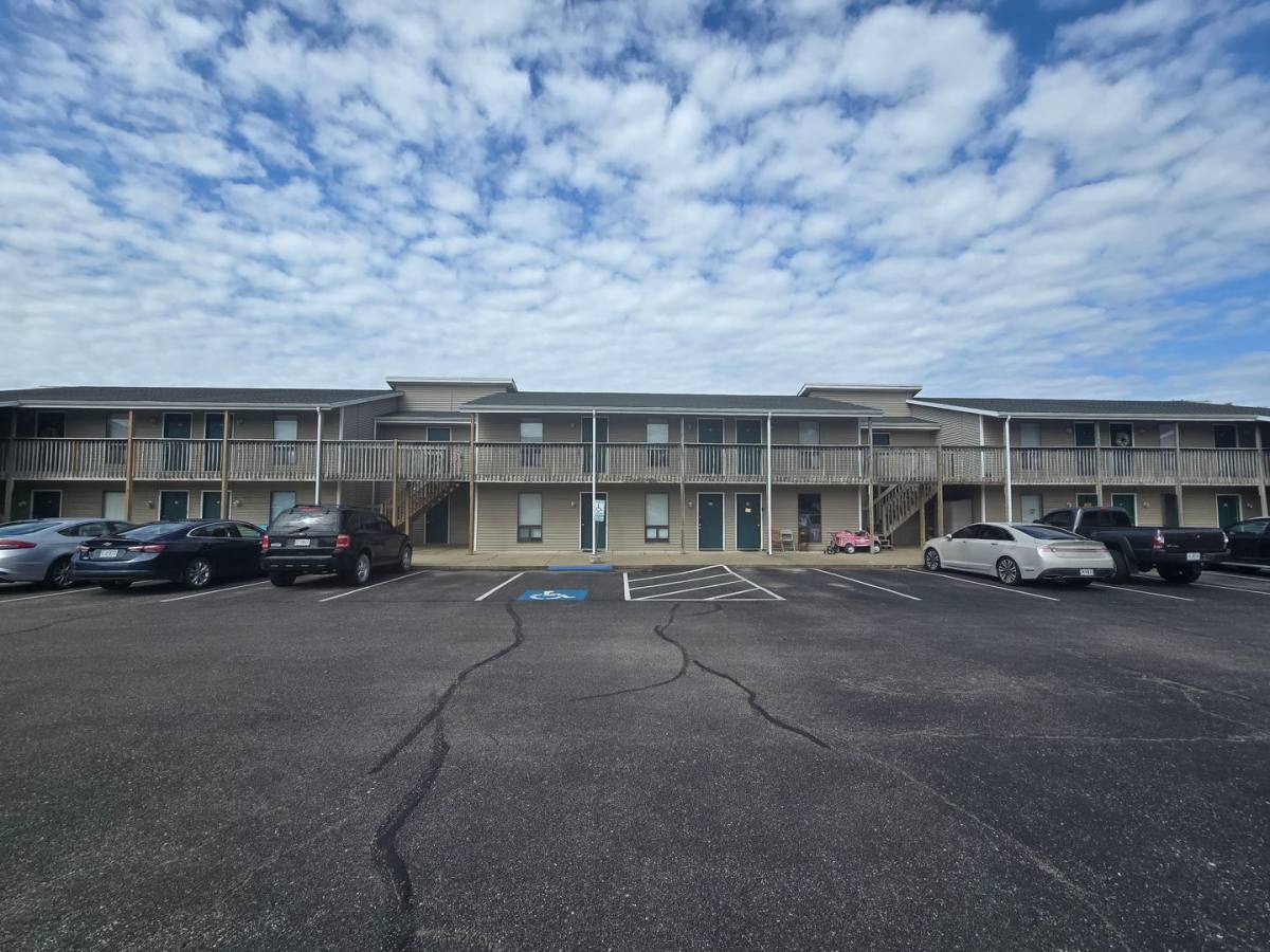 Apartment for rent at 856 Highway D, Osage Beach, MO 65065