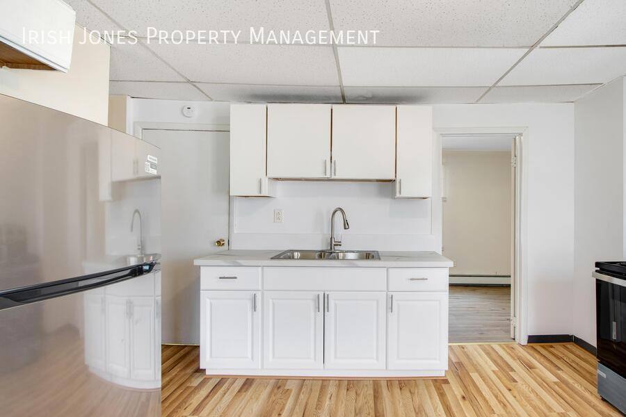 Apartment for rent at 160 Courtland Ave #2, Buffalo, NY 14215