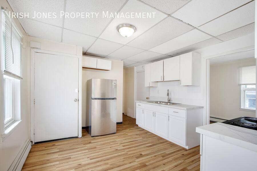 Apartment for rent at 160 Courtland Ave #2, Buffalo, NY 14215