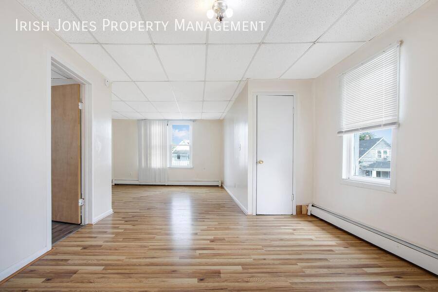 Apartment for rent at 160 Courtland Ave #2, Buffalo, NY 14215