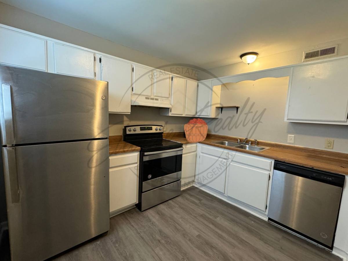 Townhouse for rent at 2539 Highland Trace Dr, Nashville, TN 37207