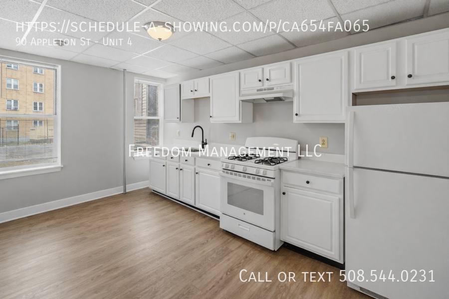 Apartment for rent at 90 Appleton St #4, Lowell, MA 01852