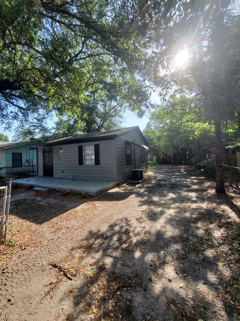 House for rent at 3805 N Whittier St, Tampa, FL 33619