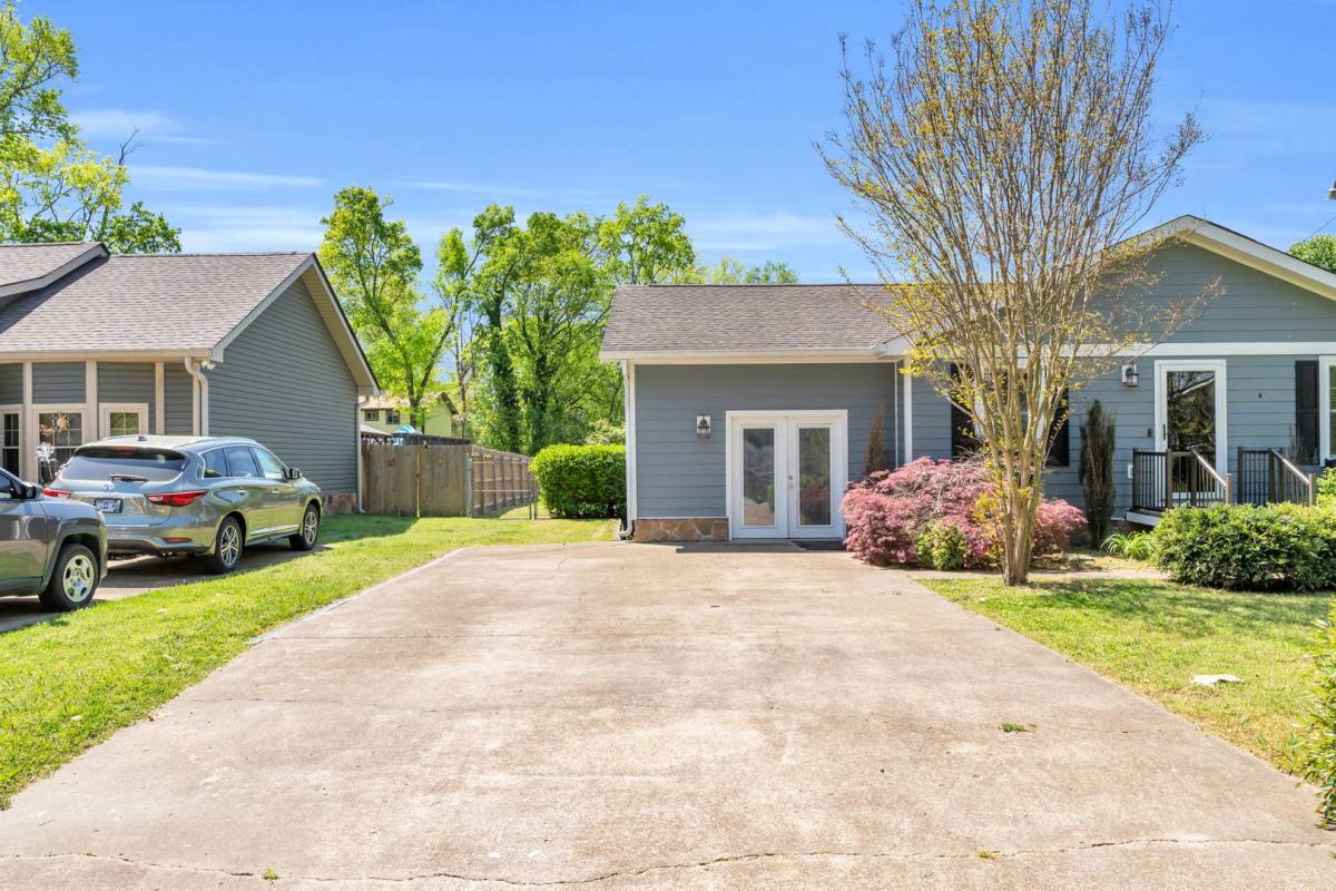 House for rent at 102 Hawkins St, Chattanooga, TN 37415