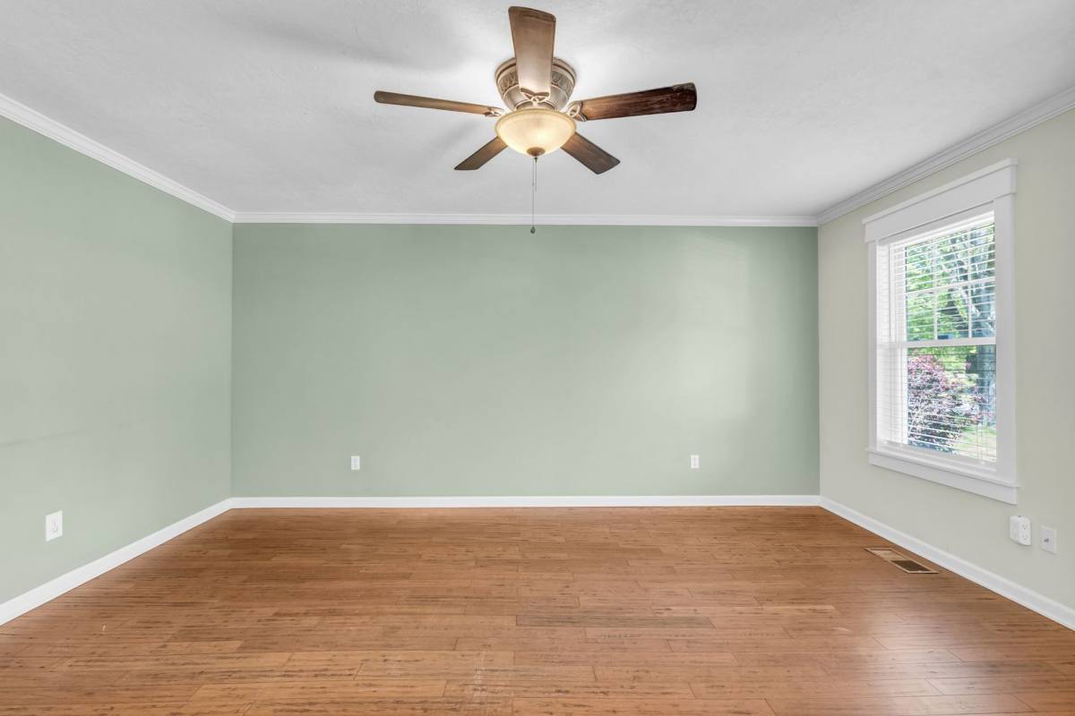 House for rent at 102 Hawkins St, Chattanooga, TN 37415