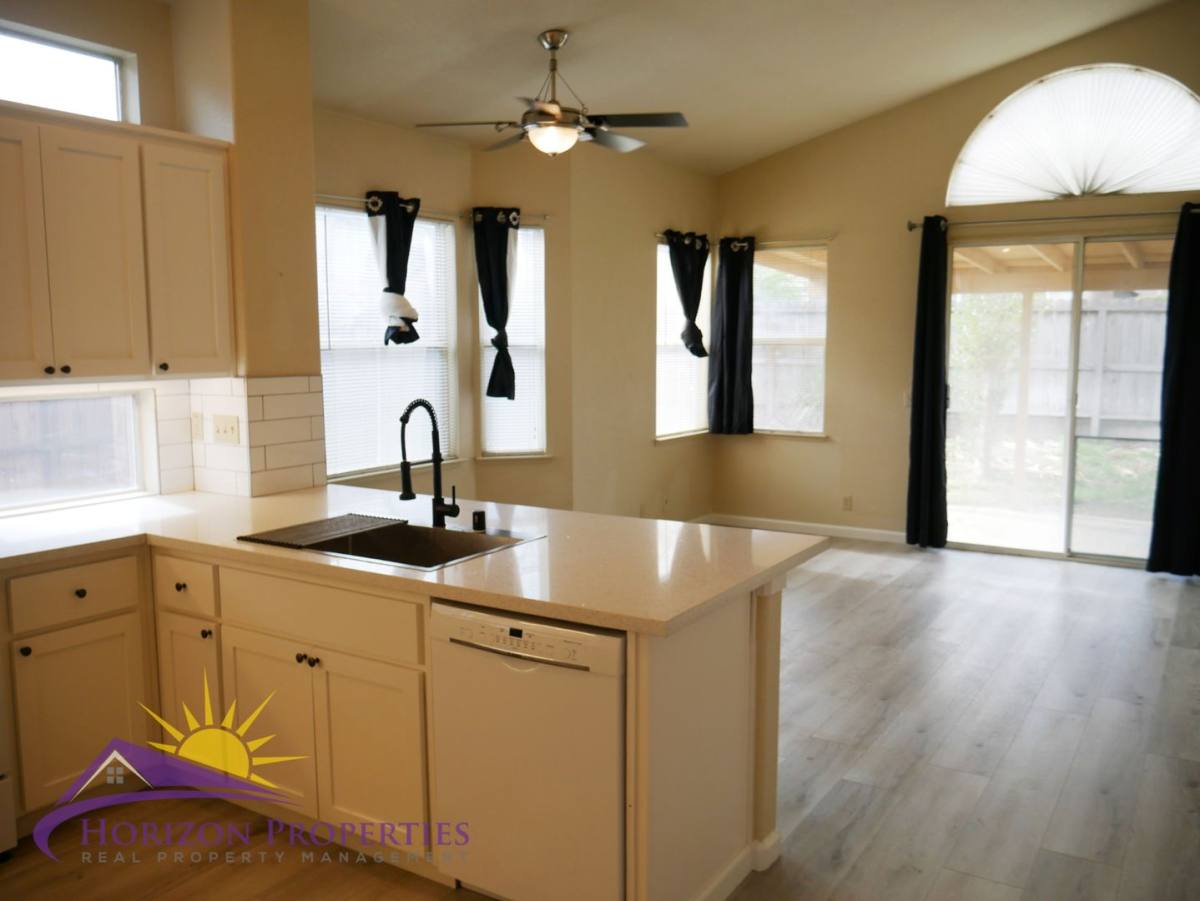 House for rent at 9472 Clementine Way, Elk Grove, CA 95758