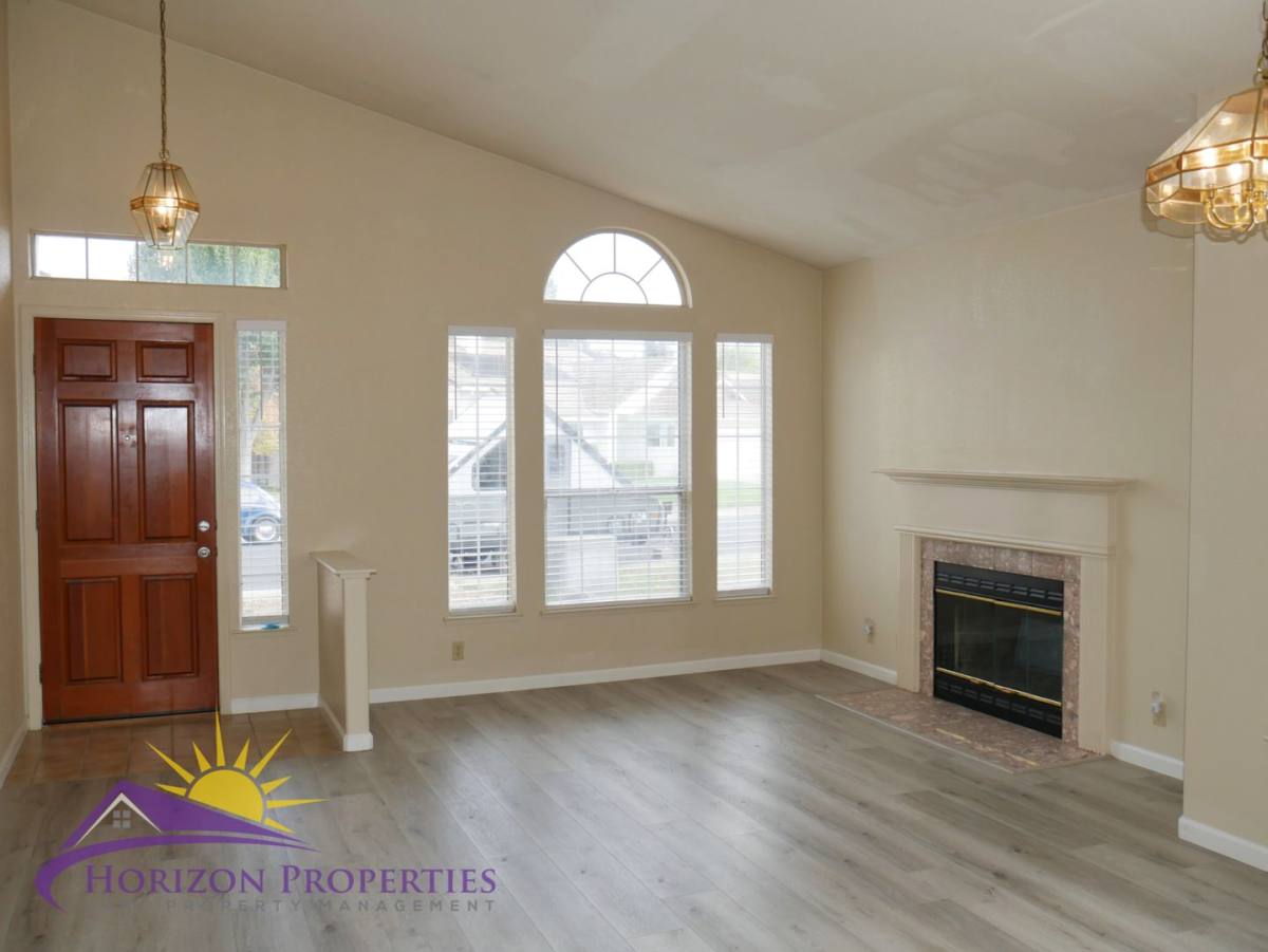House for rent at 9472 Clementine Way, Elk Grove, CA 95758
