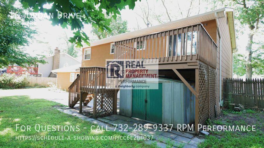 House for rent at 16 Jordan Dr, Toms River, NJ 08755
