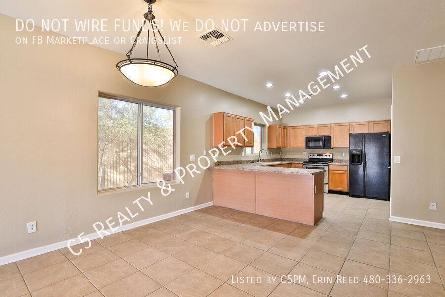 House for rent at 3335 E Yucca St, Phoenix, AZ 85028