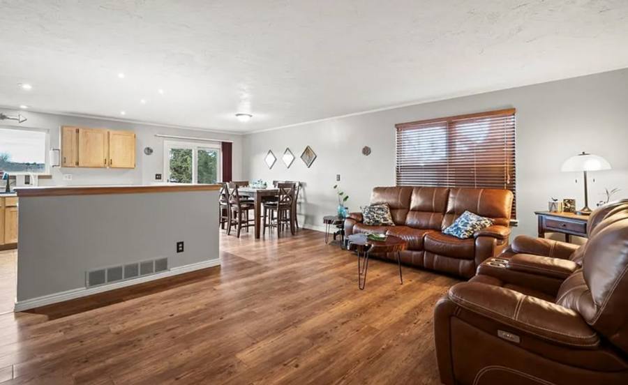 House for rent at 3060 Maverick Dr, Colorado Springs, CO 80918