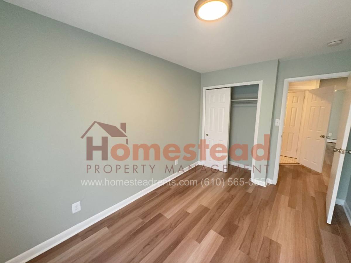 Apartment for rent at 7311 W Chester Pike, Upper Darby, PA 19082