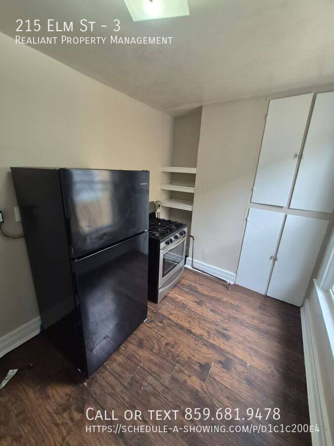 Apartment for rent at 215 Elm St #3, Covington, KY 41016