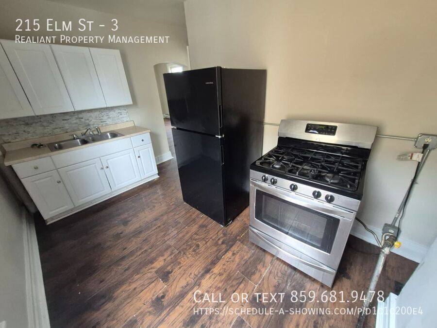 Apartment for rent at 215 Elm St #3, Covington, KY 41016