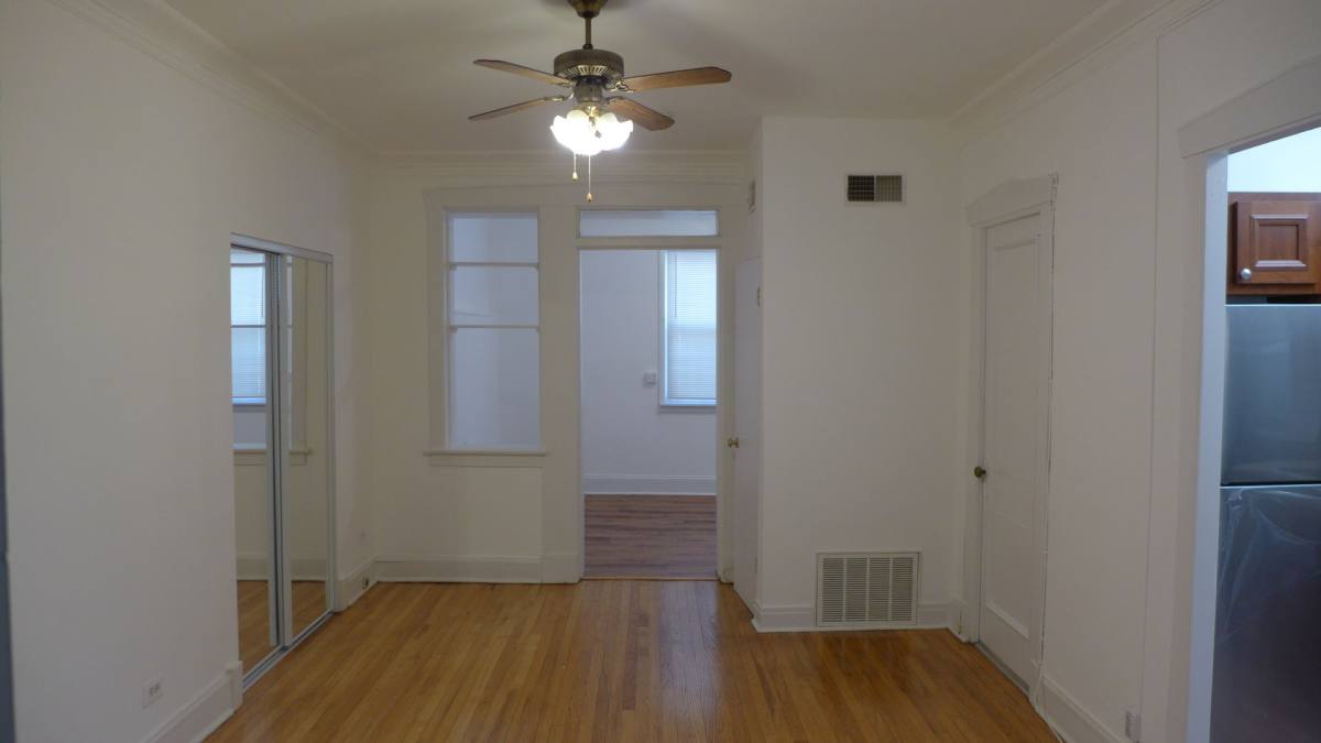 Apartment for rent at 604 Belmont 3200-06 Broadway, Chicago, IL 60657