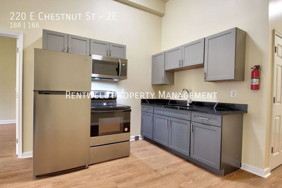 Apartment for rent at 220 E Chestnut St #2E, Coatesville, PA 19320