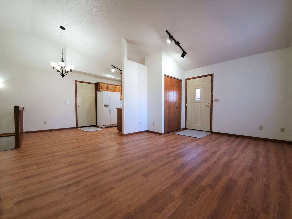Townhouse for rent at 1751 34th St SW, Fargo, ND 58103
