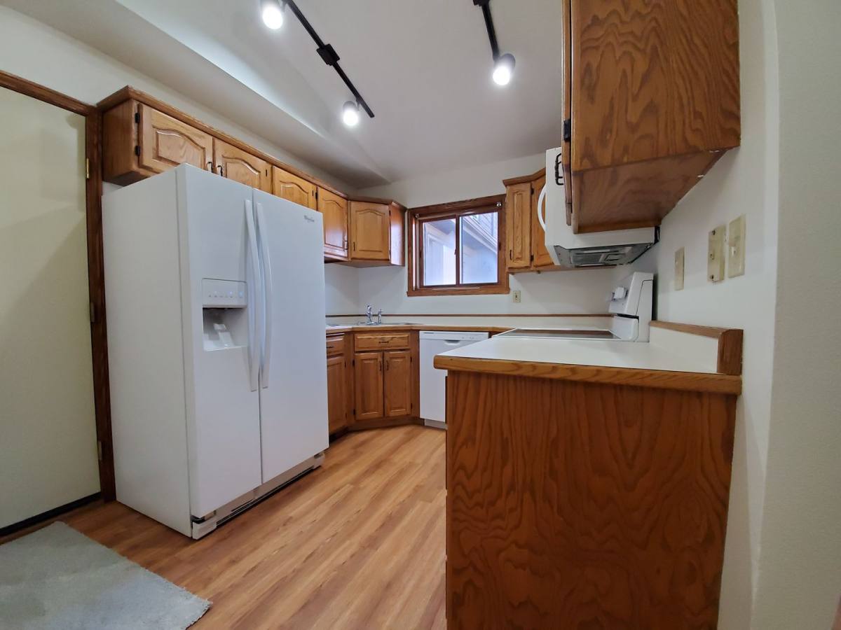 Townhouse for rent at 1751 34th St SW, Fargo, ND 58103