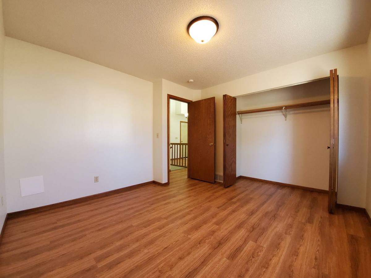Townhouse for rent at 1751 34th St SW, Fargo, ND 58103