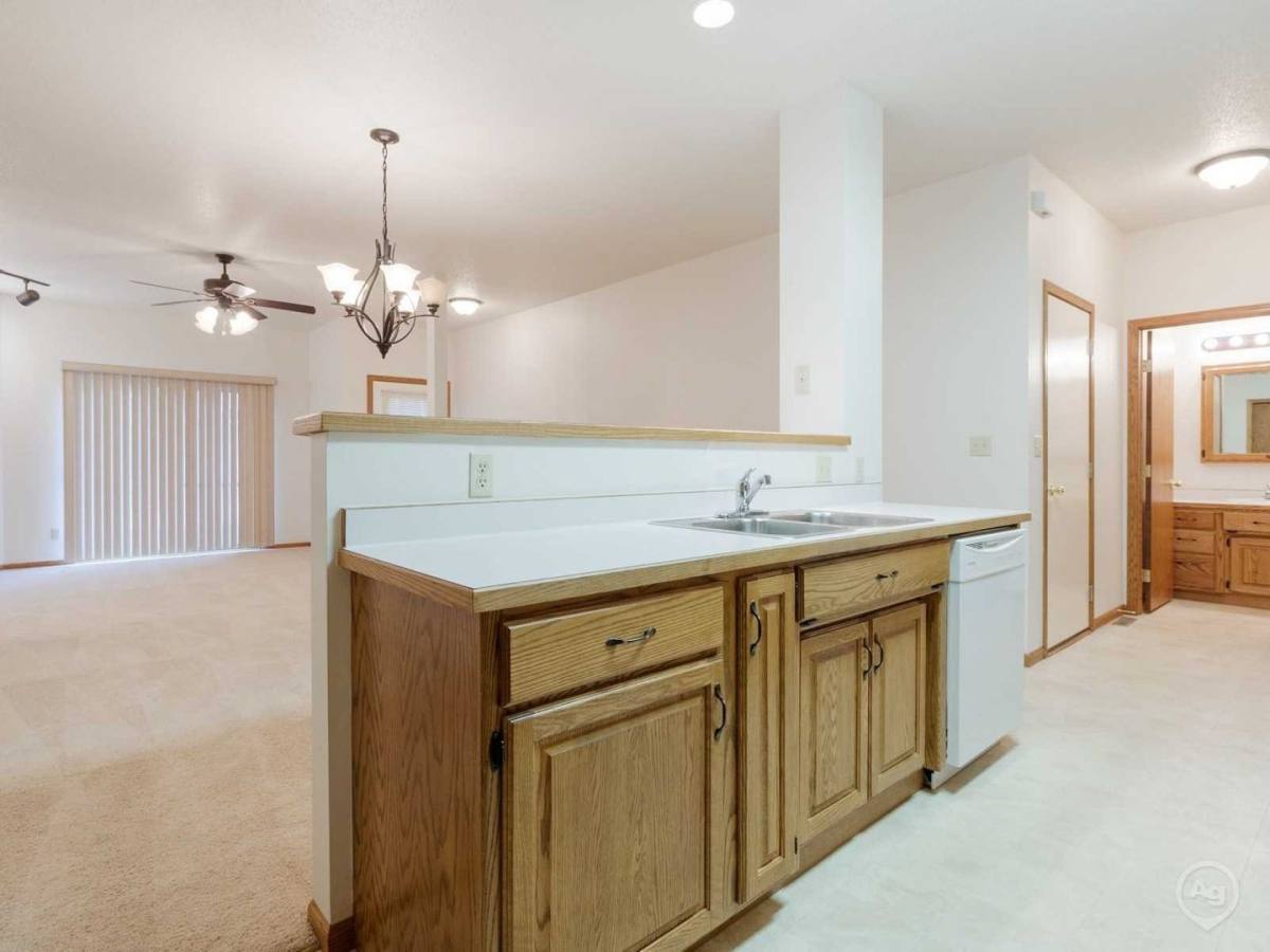 Townhouse for rent at 3025 40th Ave SW, Fargo, ND 58104