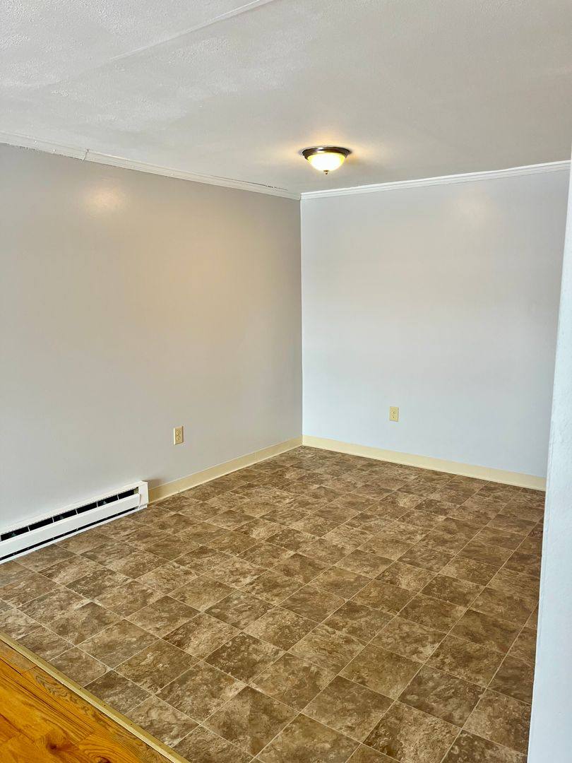 Apartment for rent at 212 Old Liverpool Rd, Liverpool, NY 13088