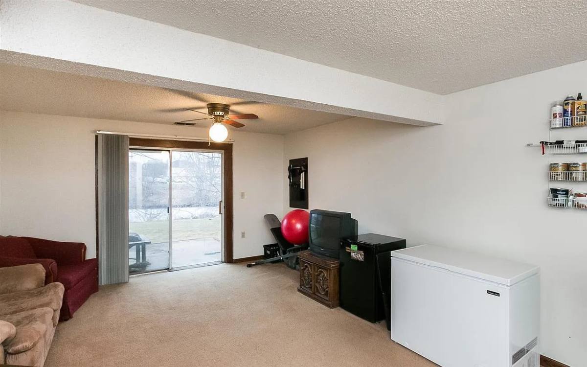 Apartment for rent at 2420 Bittersweet Court, Iowa City, IA 52246