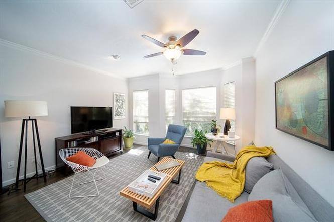 Apartment for rent at 2902 State St #ID60002, Dallas, TX 75204