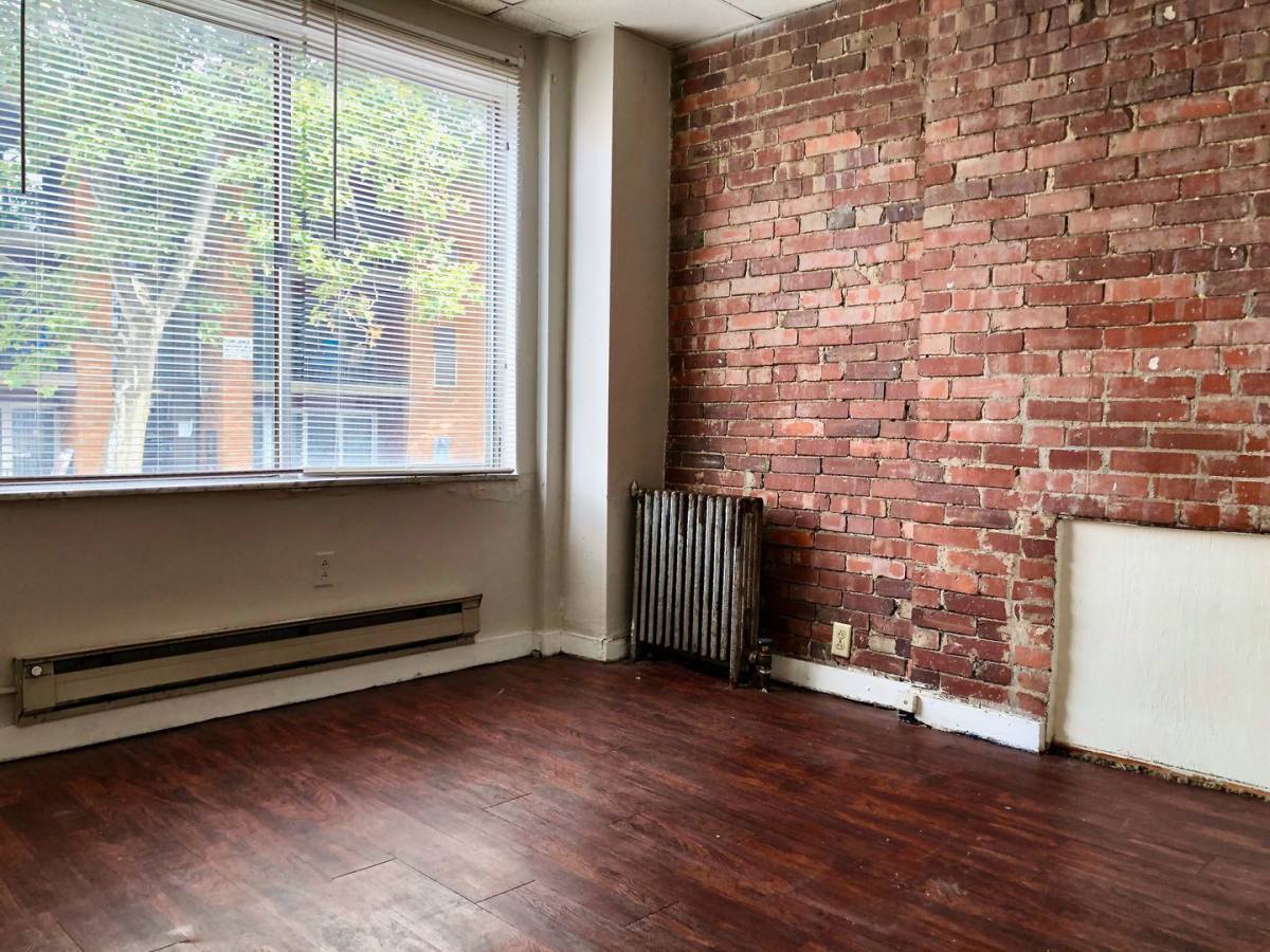 Apartment for rent at 430 Atwood St, Pittsburgh, PA 15213