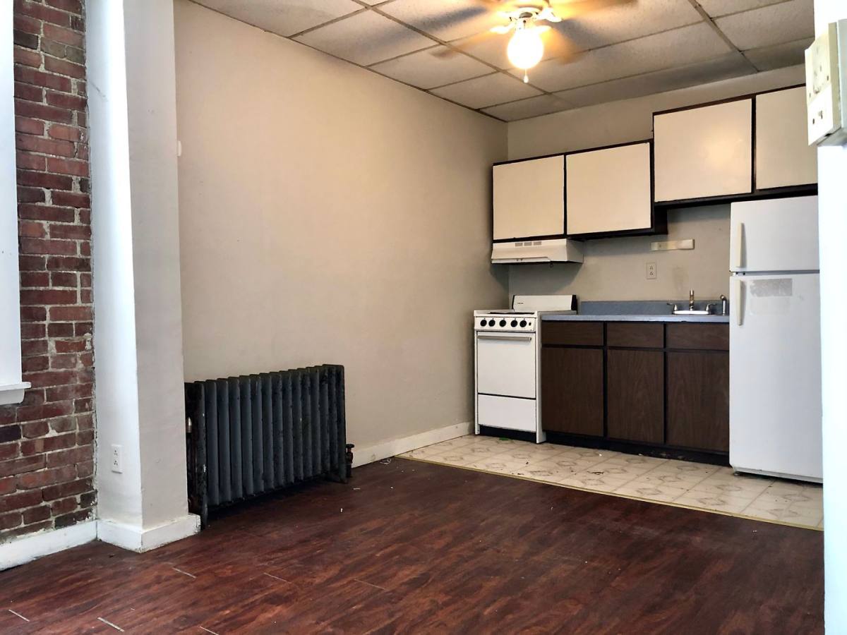 Apartment for rent at 430 Atwood St, Pittsburgh, PA 15213