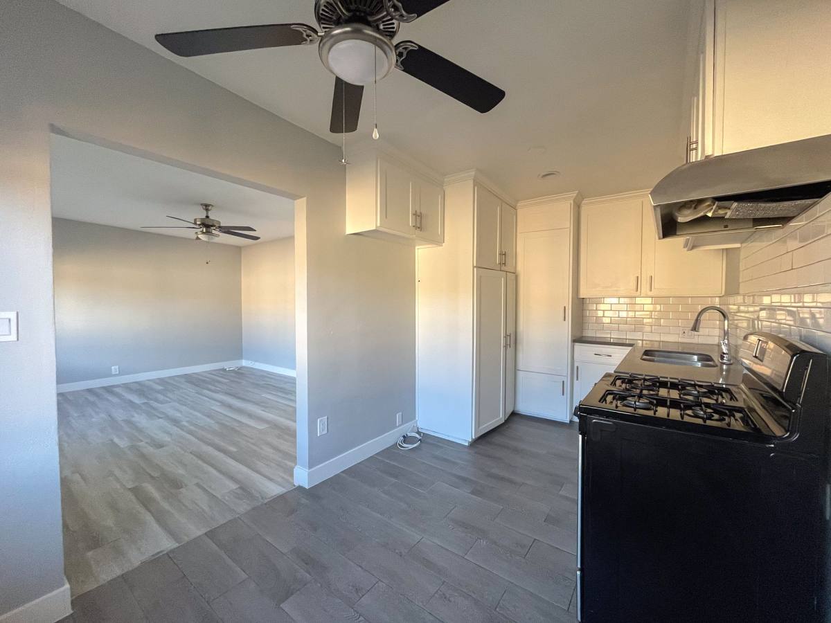 Apartment for rent at 6300 Seville- 2700 Clarendon, Huntington Park, CA 90255