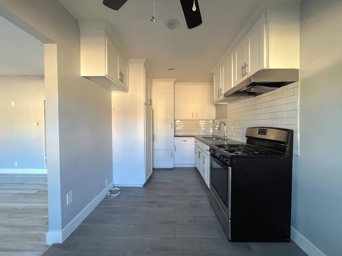 Apartment for rent at 6300 Seville- 2700 Clarendon, Huntington Park, CA 90255