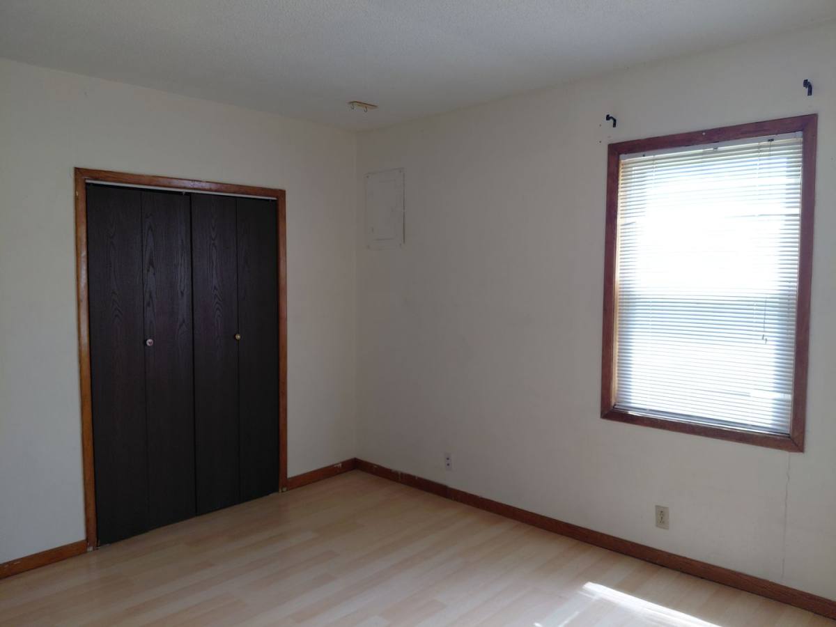 Apartment for rent at 8th St, Ogden, KS 66517